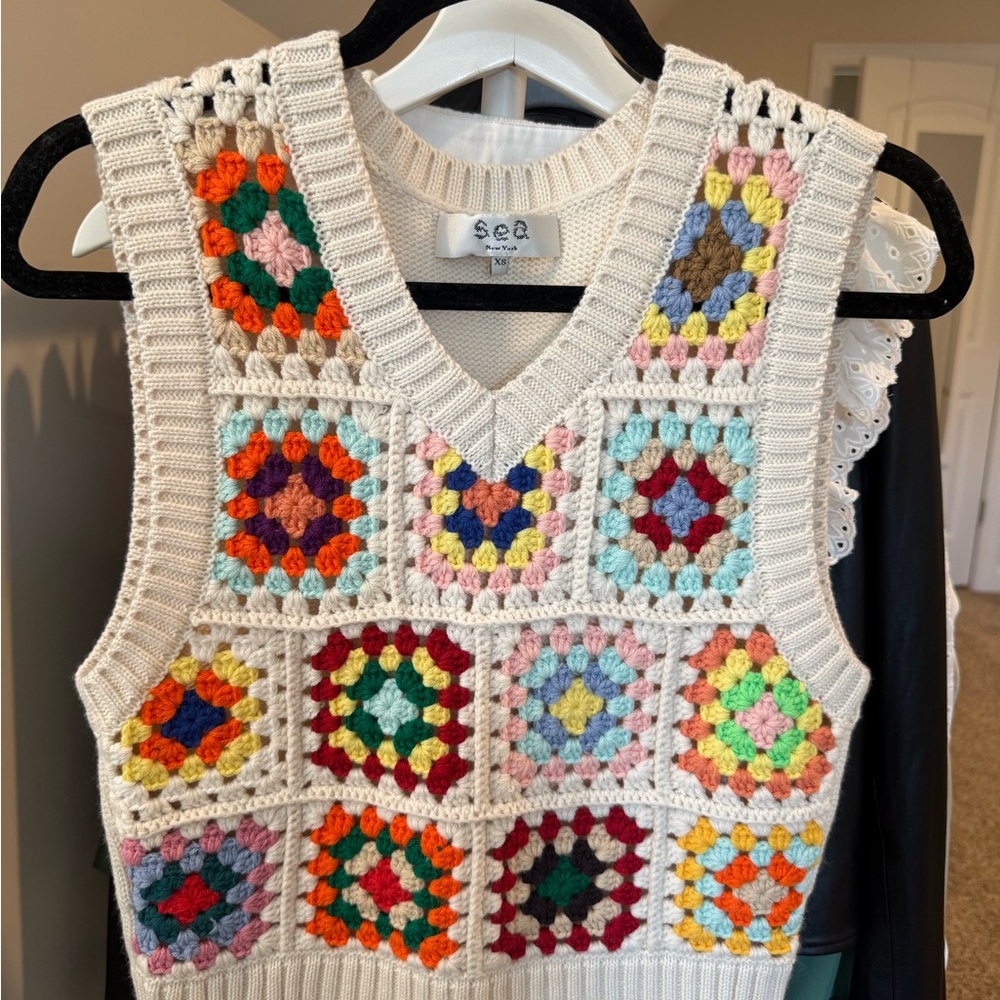 Sea Women's Colorful Crochet V-Neck Sweater Vest